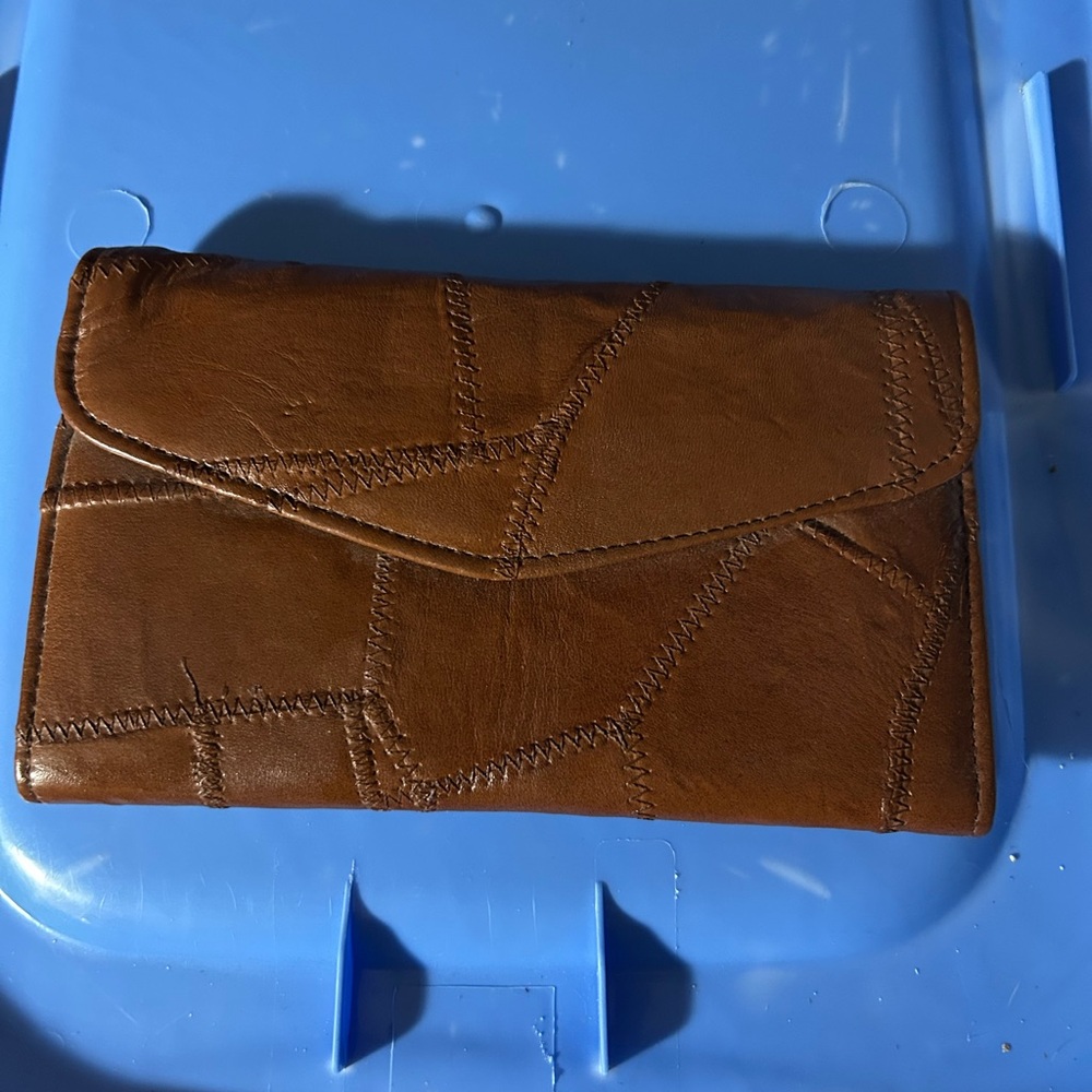 Women’s Vintage Genuine Leather Victory Wallet